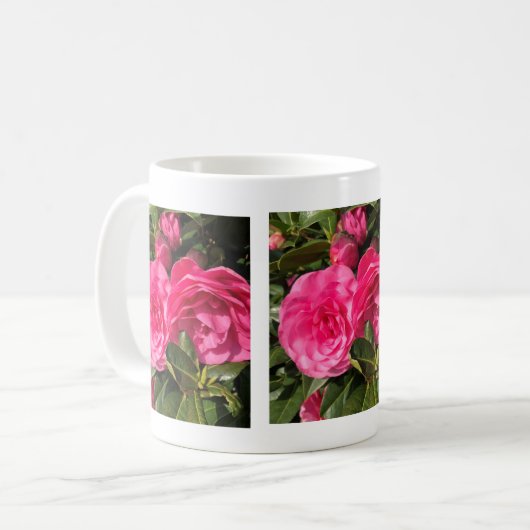 Mug Camellia rose foncé (Devant gauche)