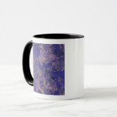 Mug Camouflage contre la fleur bleue (Devant gauche)