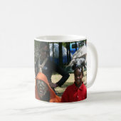 Mug Camper avec un visiteur (Devant droit)
