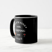Mug Camping de fond et les paroles de vin (Devant gauche)