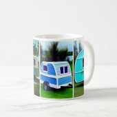 Mug Camping remorques avec 4 remorques turquoises mign (Devant droit)