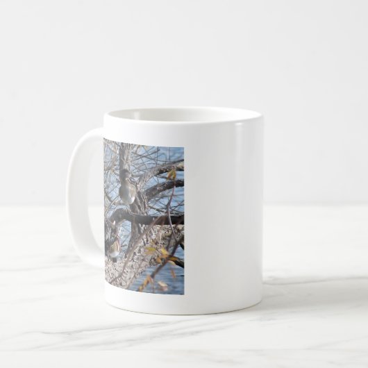Mug Canards en bois dans un arbre (Devant gauche)