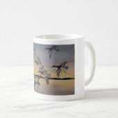 Mug Canvasbacks de coucher du soleil (Devant droit)