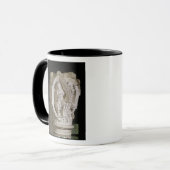 Mug Capital dépeignant la première clé du plain-chant (Devant gauche)