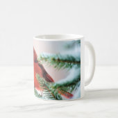 Mug Cardinal dans le sapin épousseté par neige (Devant droit)