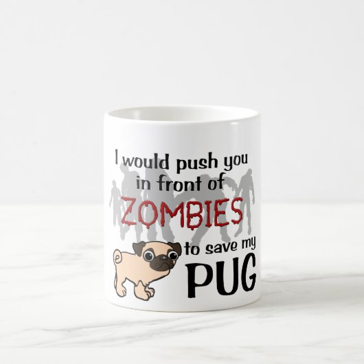 Mug Carlin contre des zombis (Centre)