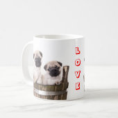Mug Carlins d'amour Chiens de chiots dans un baril de  (Devant gauche)