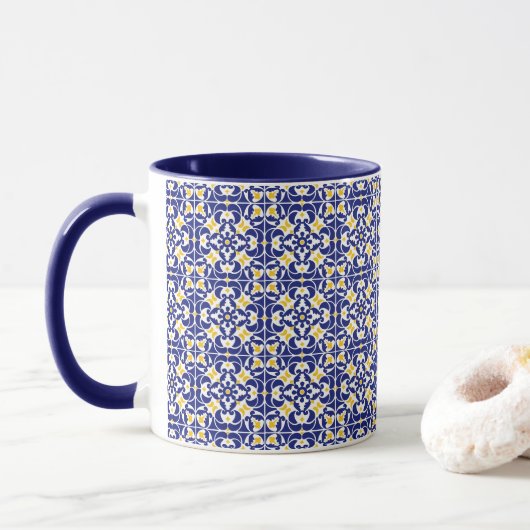 Mug Carreaux méditerranéens Motif bleu et jaune (Avec donut)