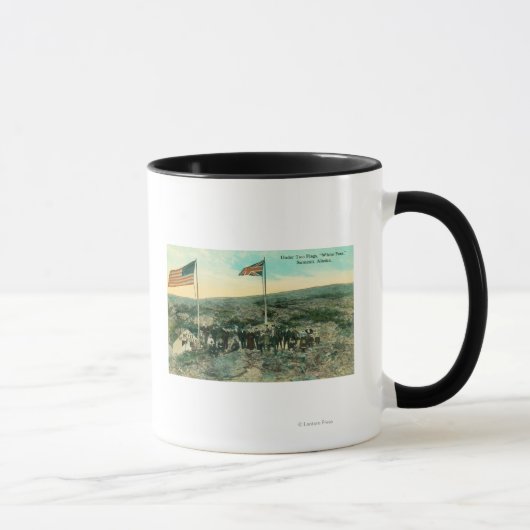 Mug Carte blanche avec drapeaux russes et américains (Droite)