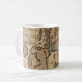 Mug Carte vintage des îles britanniques, 1552 - 1629 (Devant gauche)