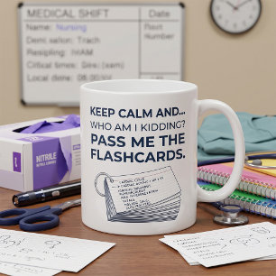 Mug Cartes de révision drôles pour étudiant en soins i