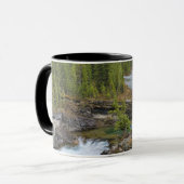 Mug Cascade dans les montagnes rocheuses canadiennes (Devant gauche)