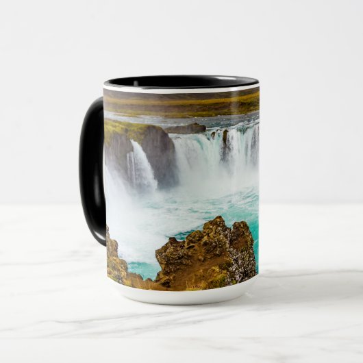 Mug Cascade de Godafoss, Islande (Devant gauche)