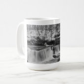 Mug Cascade d'hiver dans les parcs du métro Cleveland (Devant gauche)