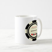 Mug Casino Poker Chip Noir Crème Rouge avec nom (Devant droit)