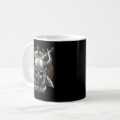 Mug Casque de Viking Arme (Devant gauche)