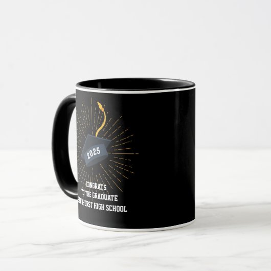 Mug Casquettes de la remise aux diplômés (Devant gauche)