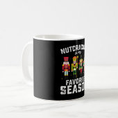 Mug Casse-Noisette est ma saison préférée de Noël (Devant gauche)