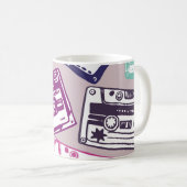 Mug cassettes rétro, motif dessiné à la main. (Devant droit)