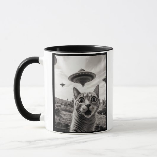 Mug Cat Selfie Alien Invasion  (Gauche)