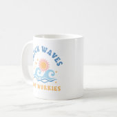 Mug Catch Waves not Worries - Drôle été (Devant gauche)