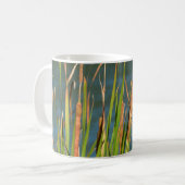 Mug Cattails sur le front de mer Photographie (Devant gauche)