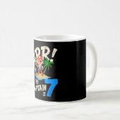 Mug Ce capitaine est un pirate de 7 arr pour un 7ème a (Devant droit)