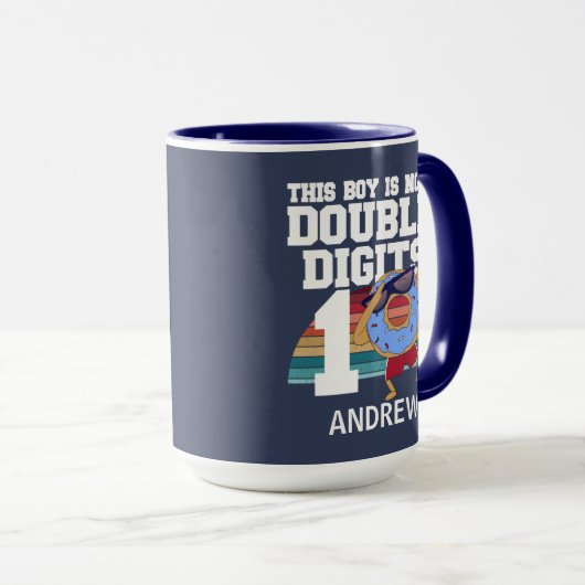 Mug Ce garçon est maintenant Double chiffres Funny 10e (Devant droit)