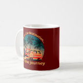 Mug CE N'EST PAS LA DESTINATION... le mode de vie vanl (Devant gauche)