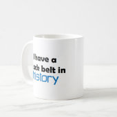 Mug Ceinture noire d'histoire (Devant gauche)
