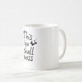 Mug Cela aussi doit passer le devis avec des papillons (Devant droit)