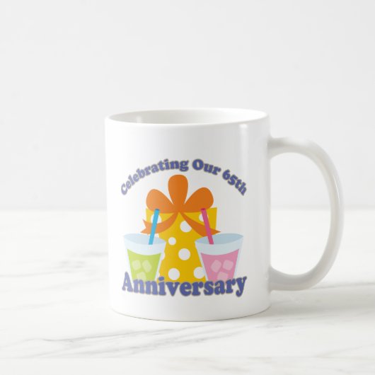 Mug Célébration de notre soixante-cinquième cadeau (Droite)