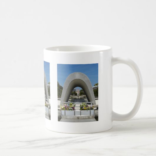 Mug Cénotaphe commémoratif d'Hiroshima (Droite)