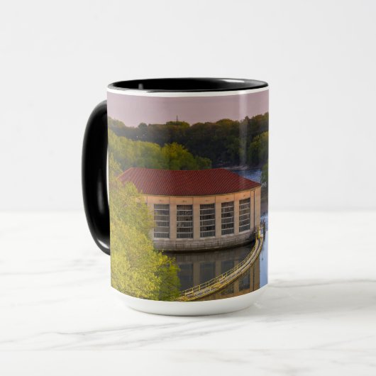 Mug Centrale et barrage du parc Highland (Devant gauche)