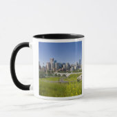 Mug Centre St Bridge et Downtown Calgary (Alberta), 2 (Gauche)