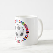 MUG CERCLE DES DRAPEAUX DE L'ÉQUIPE DE FOOTBALL 2018 (Devant droit)