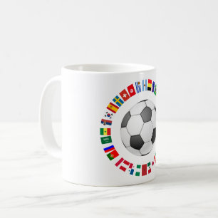 MUG CERCLE DES DRAPEAUX DE L'ÉQUIPE DE FOOTBALL 2018