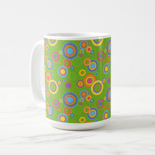 Mug Cercles mods rétro sur vert (Devant gauche)