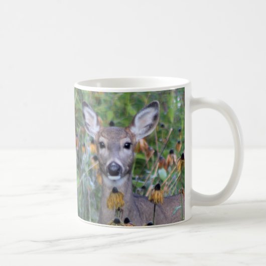 Mug Cerfs communs dans les jardins après le Frost (Droite)