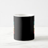 Mug C'Est Étrange D'Être Le Même Âge Que Les Personnes (Centre)