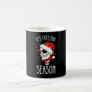 Mug C'est la saison verglaçante hiver neige Noël