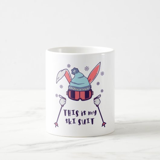 Mug C'est mon lapin de ski en combinaison de ski avec (Centre)