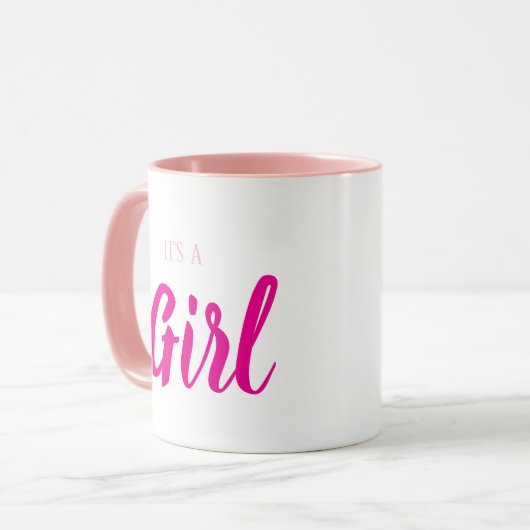 Mug c'est une fille (Devant gauche)