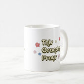 Mug Cette Grand-mère Prie Groovy (Devant droit)