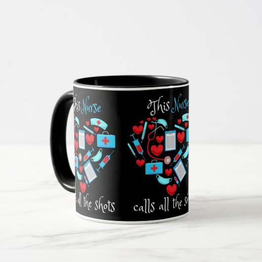 Mug Cette Infirmière Appelle Toutes Les Chaussures (Devant gauche)