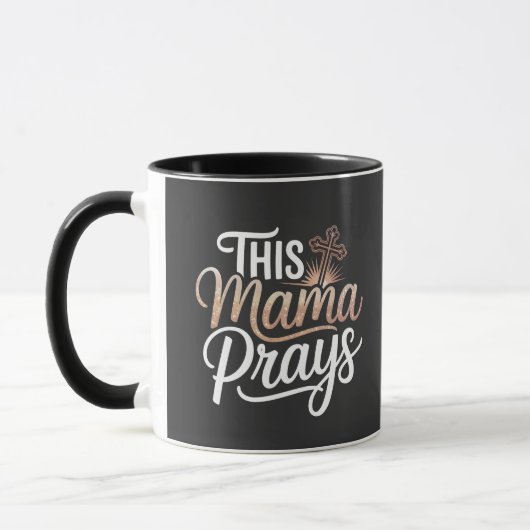 Mug Cette maman prie (Gauche)