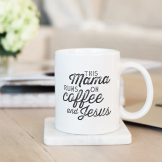 Mug Cette maman tourne sur le café et Jésus
