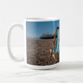 Mug Chaises de plate-forme regardant la mer (Gauche)