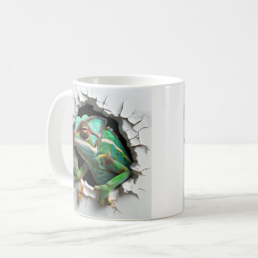 Mug Chameleon Émergé De Mur Blanc Avec Effet 3D (Devant gauche)