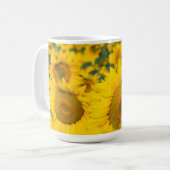 Mug Champ jaune de tournesols photo (Devant gauche)